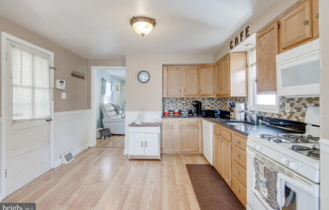 43 WATERVIEW RD