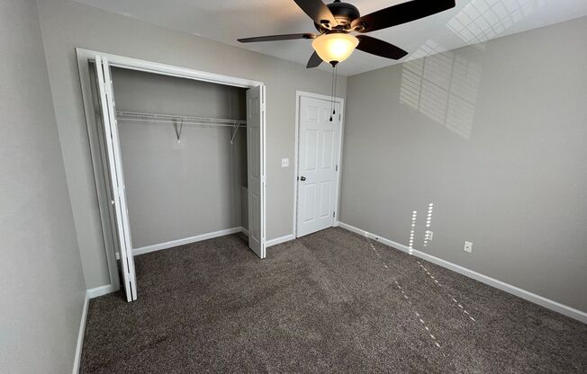 3 beds, 2.5 baths, 1,165 sqft, $1,895, Unit 831