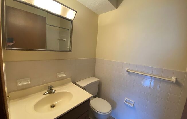 2 beds, 1 bath, 980 sqft, $1,475, Unit 7307-014