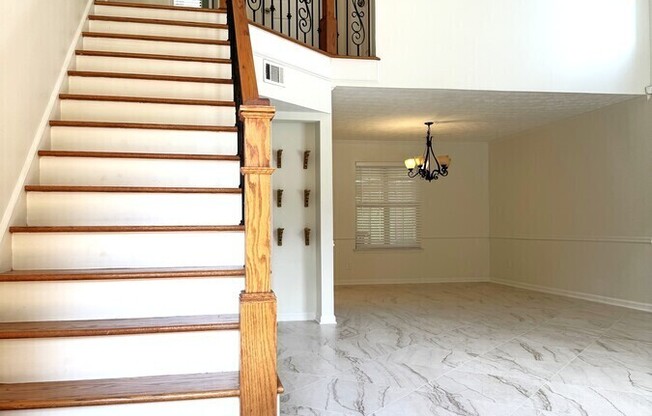 2290 HONEYCOMB CT