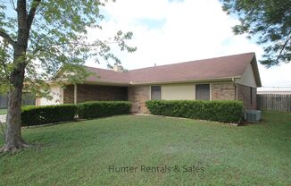 3 beds, 2 baths, $1,495