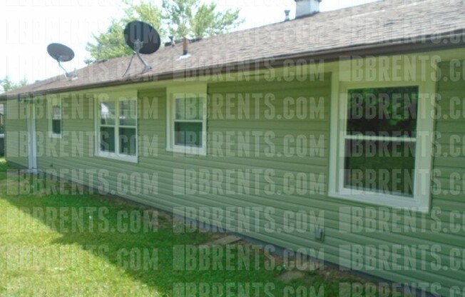 3342 Arlene Ave 3BR/1BA (Dayton) **DEPOSIT PENDING** Email Leasing@bbrents.com to join the waitlist!