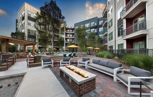 Outdoor Lounge Area with Fire Pit in Atlanta Apartments Near Suntrust Park