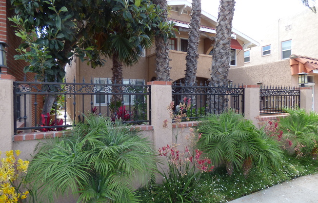 3814-3822 4th Avenue