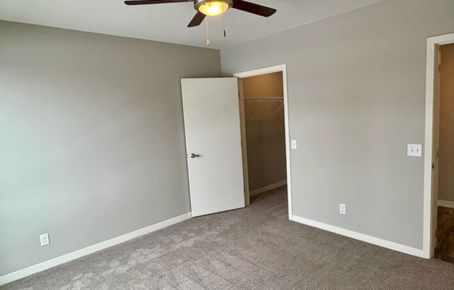 1 bed, 1 bath, 676 sqft, $1,425, Unit 323