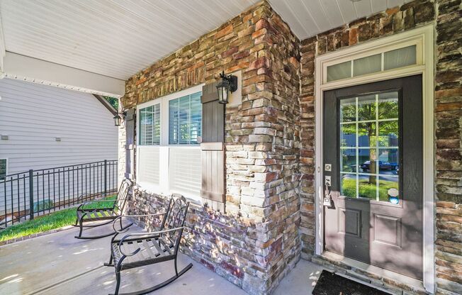Stylish 5-Bed Ballantyne Home with Solar Savings & Modern Upgrades!