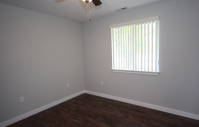 3 beds, 2 baths, $2,595