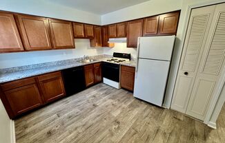 1 bed, 1 bath, 700 sqft, $1,145, Unit 619 Flint Rd. #1