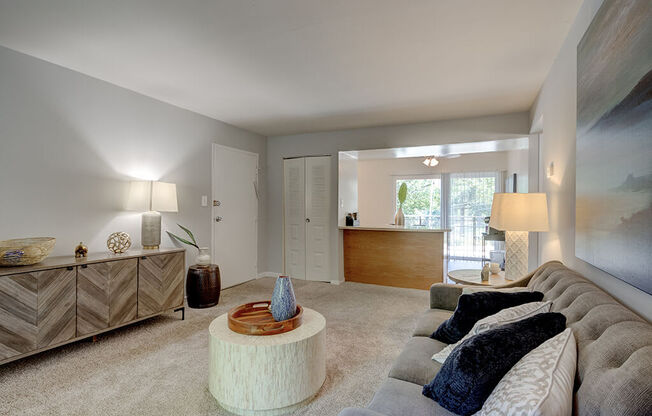 Oaks at Oxon Hill Apartments