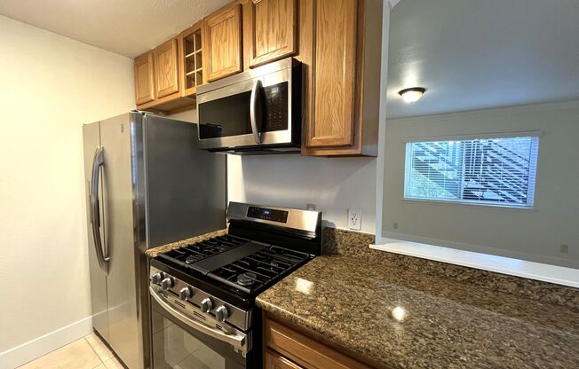 1 bed, 1 bath, $2,550, Unit 223