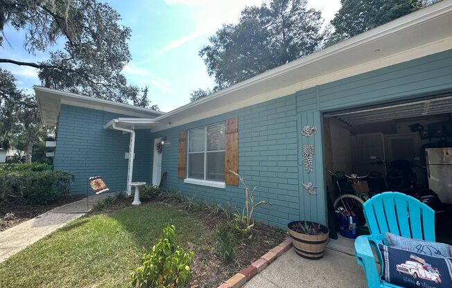 3 beds, 2 baths, $1,850