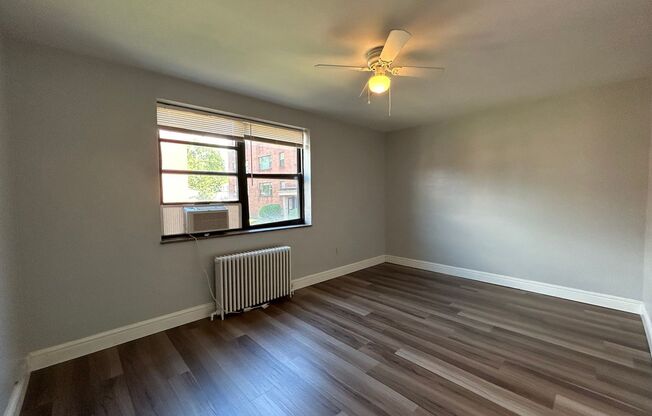 3 beds, 1 bath, 1,000 sqft, $2,190, Unit 6224 Fifth Ave. #216F