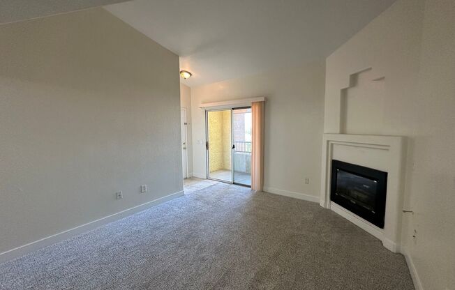 2 beds, 2 baths, $1,375, Unit # 1225