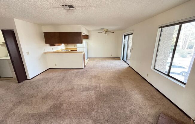 2 beds, 2 baths, $1,300, Unit # #C 11