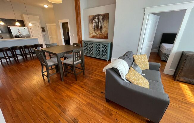 SH073-Farmers Market Condos