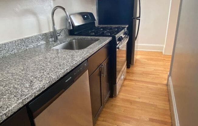 1 bed, 1 bath, 450 sqft, $1,299, Unit 107-3B