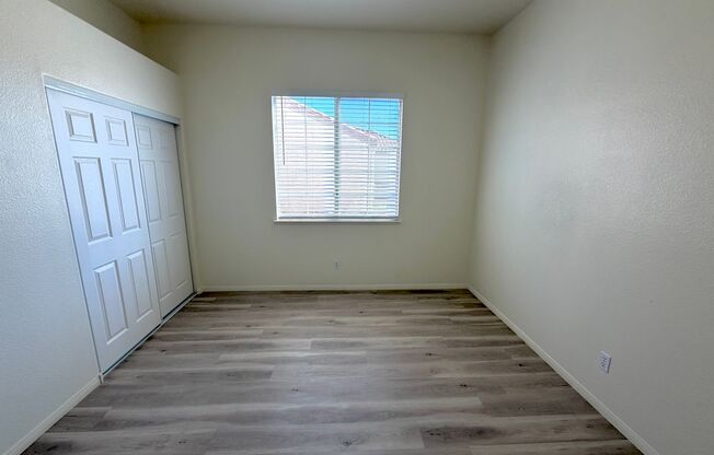 4 beds, 2.5 baths, $2,350