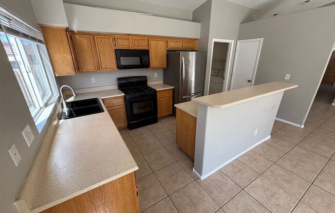 Gorgeous 3Bed/2Bath, 1-Story Home w/ Private Pool located in the Henderson