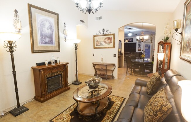 3156 RUSTIC HIDDEN DR
