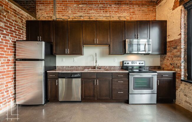 1 bed, 1 bath, $1,895, Unit 727 N. 4th St. Apt. 205