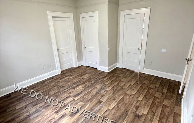 3 beds, 1 bath, $1,200