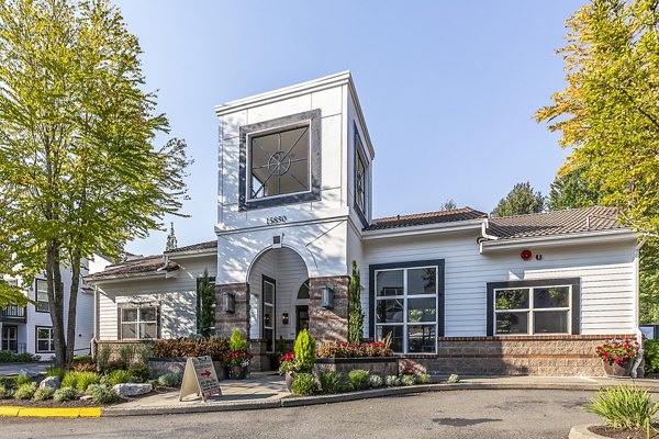 Avignon Townhomes in Redmond