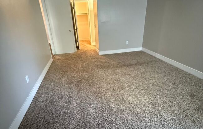 1 bed, 1 bath, 714 sqft, $1,695, Unit 016