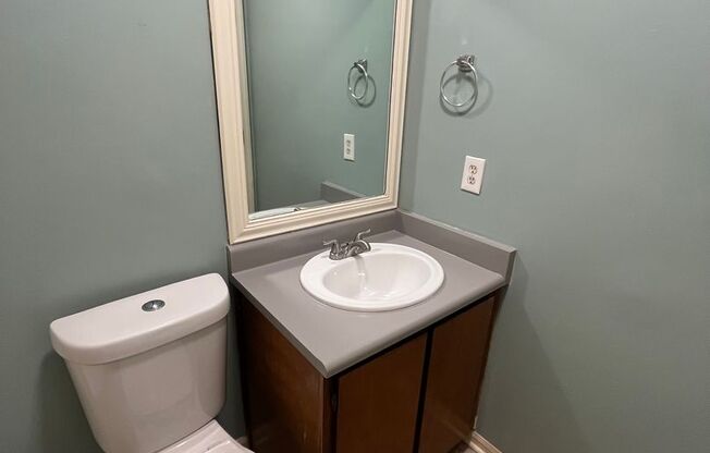 1 bed, 1 bath, 672 sqft, $1,215