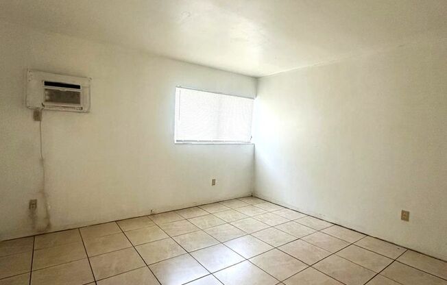 1 bed, 1 bath, $1,800