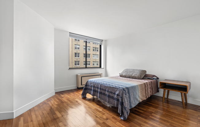 1 bed, 1 bath, 689 sqft, $4,550, Unit 4K