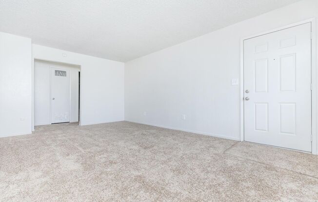 2 beds, 2 baths, 900 sqft, $1,395, Unit 40-126