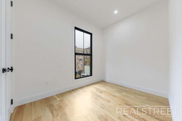 234 24 ST