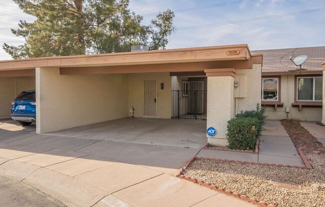 Fresh & Clean Townhome in North Phx!
