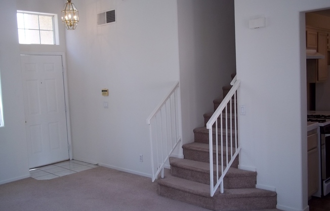 FANTASTIC GREEN VALLEY HOME IN GATED LEGACY VILLAGE COMMUNITY!