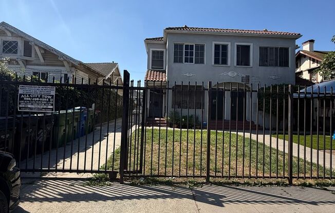 325 W. 50th St.