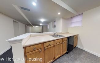 Walnut Court Apartments