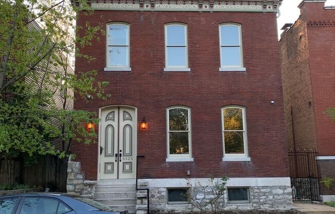 Recently Renovated Historic Mansion in Benton Park