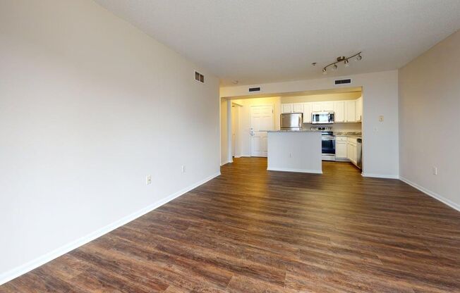 2 beds, 1 bath, 1,095 sqft, $1,845, Unit 22-308