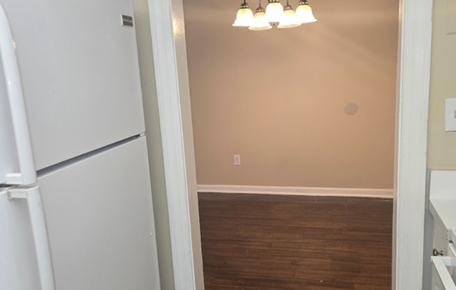 2-bedroom, 1-bathroom apartment in Town N Country *Amazing Move-In Special*