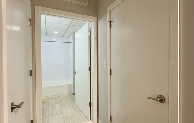 1 bed, 1 bath, 499 sqft, $1,550, Unit HA-619