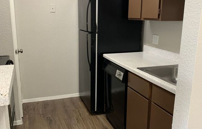 1 bed, 1 bath, 545 sqft, $795, Unit 1828