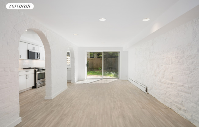 130 BERKELEY PL