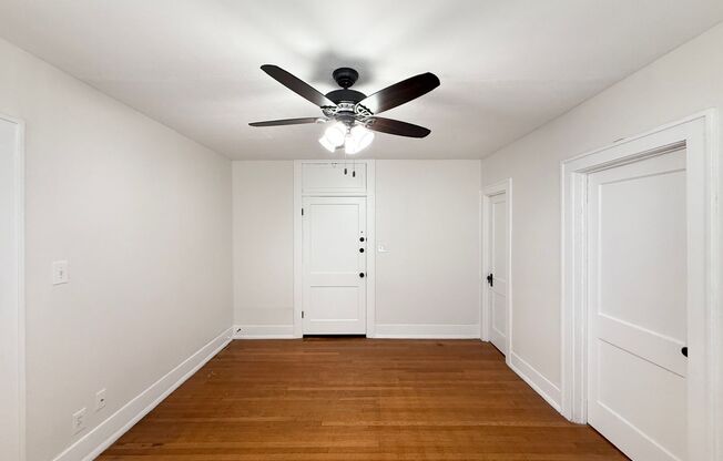 1 bed, 1 bath, $1,075, Unit B2616