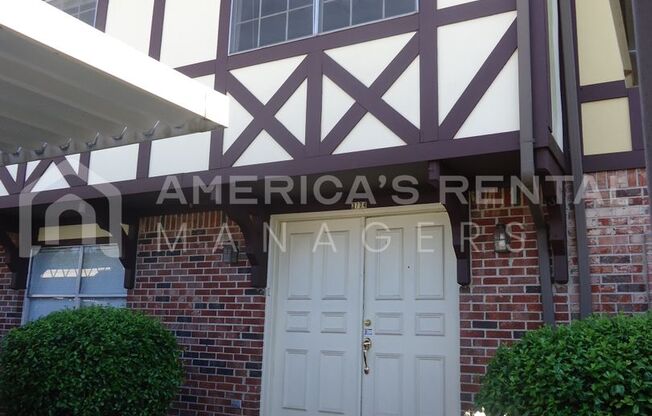 Townhome For Rent In Hoover! View with 48 Hours Notice!