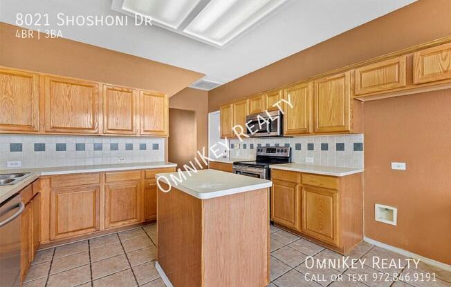 8021 SHOSHONI DR