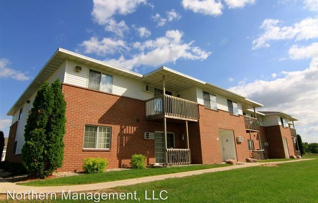 2 beds, 1 bath, 1,200 sqft, $1,329