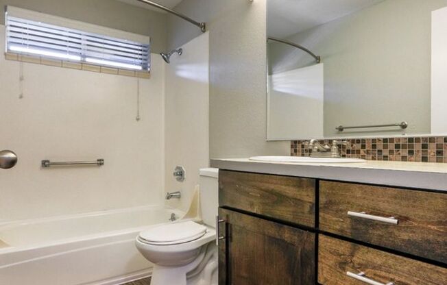 1 bed, 1 bath, 840 sqft, $1,875, Unit 46