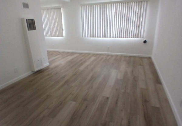 820 S ROSEMEAD BLVD