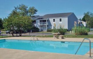 Fully Renovated 2BR / 2BA with Granite Counters & Pool – $1,199