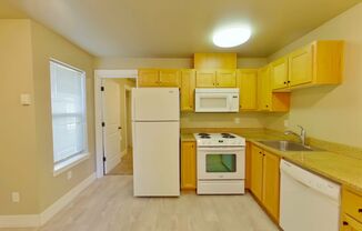 2 beds, 2 baths, $1,650, Unit 2